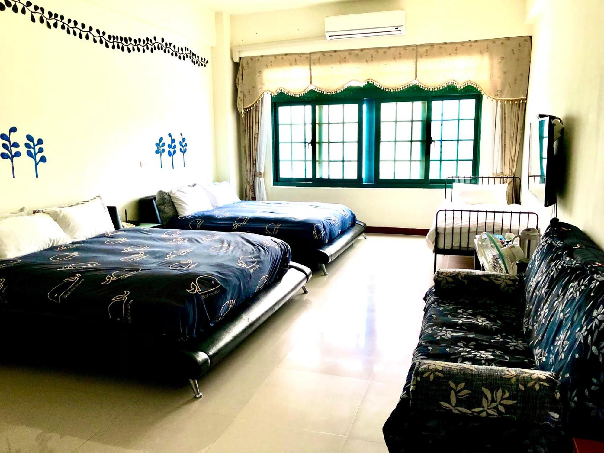 Green Window Homestay綠窗小築天安居民宿 Хуалянь Екстер'єр фото